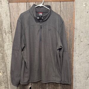 The North Face Men's Dark Gray Half-Zip Fleece Jacket